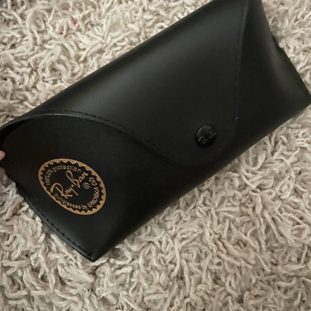 COPY - Ray Ban Sunglass case